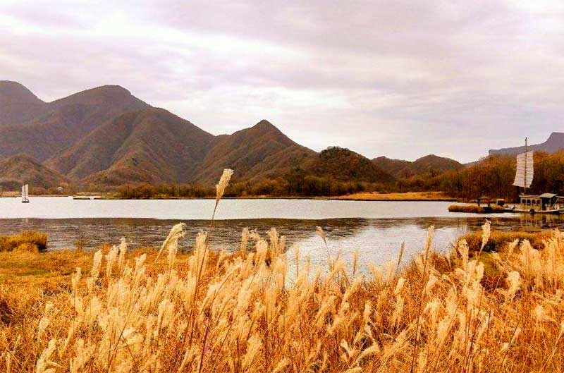 華中旅游
